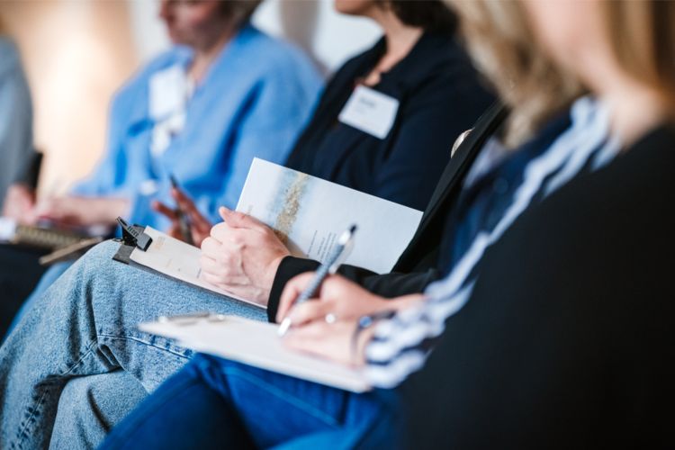 Systemische Therapie: Vor Ort in Kempen lernen – kompakt und praxisnah